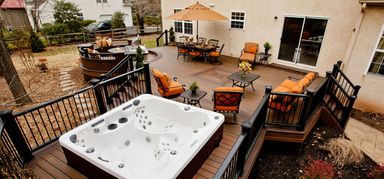 Creative Custom Decks Design in Hawthorne, CA